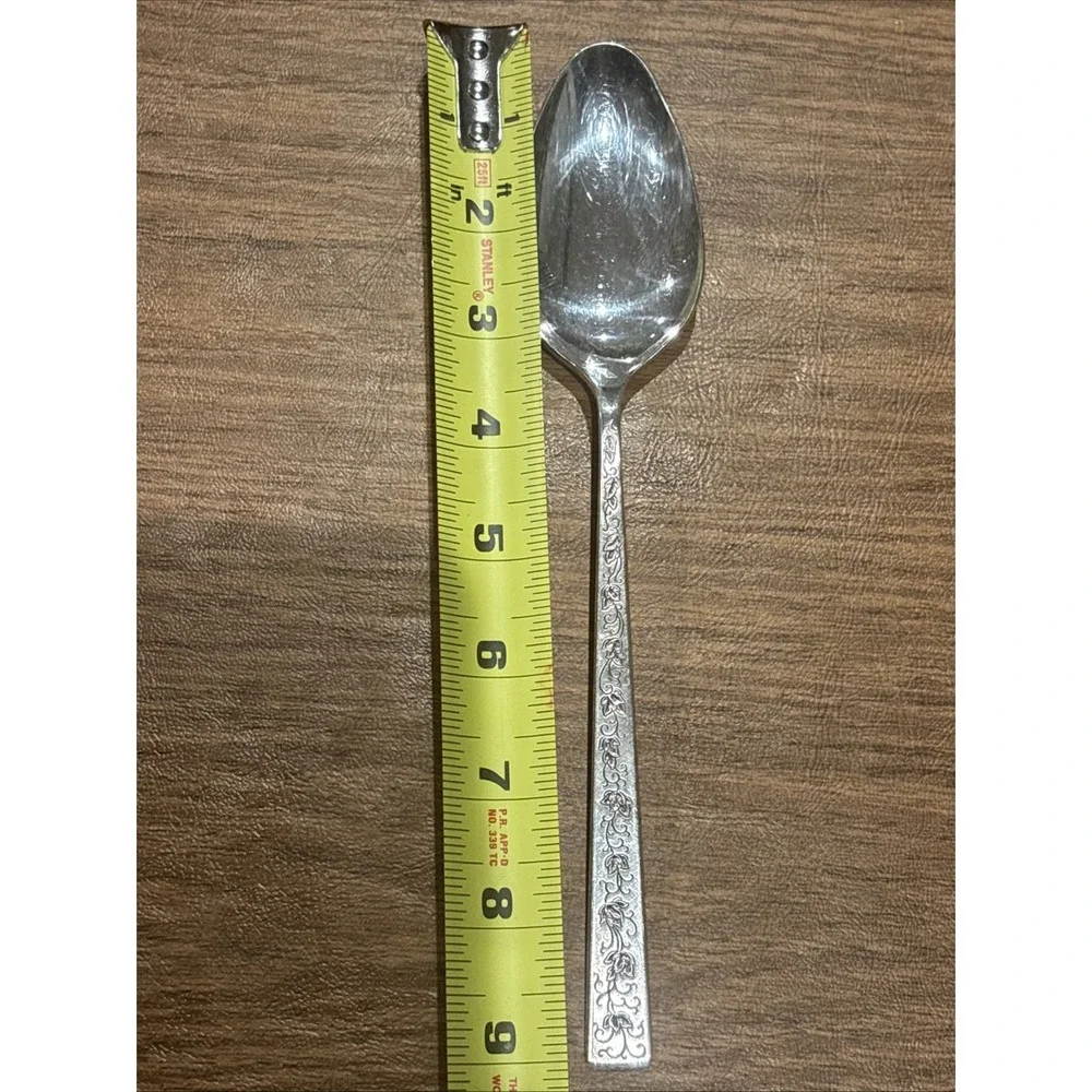 International Silver 1847 Rogers Silverplate  SILVER LACE- 5 Serving Pcs.